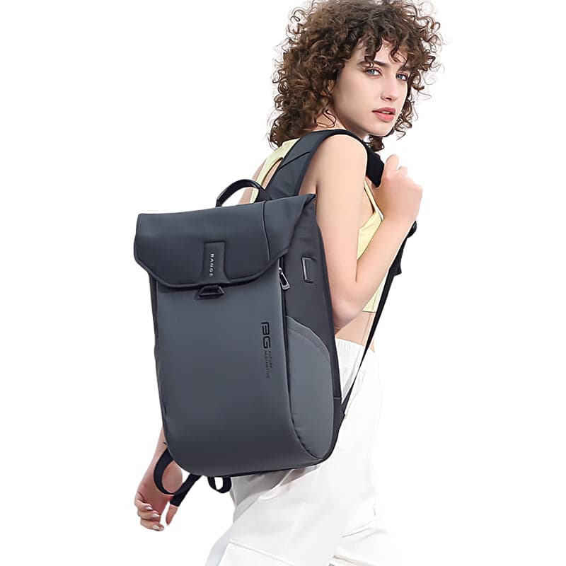 תיק גב Kenko 35L למחשב 16 אינץ' עם יציאת USB – תמונה 4