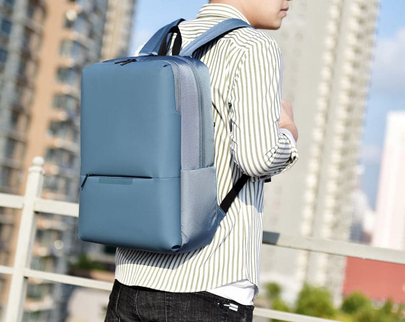 תיק גב Epic Deluxe Commute 30L למחשב 15.6 אינץ' עם יציאת USB מבית כאמל מאונטין – תמונה 17
